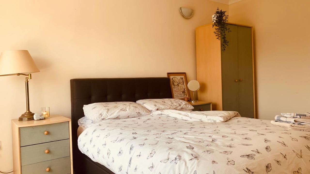 Sea Breeze Apartments Porthcawl Luaran gambar